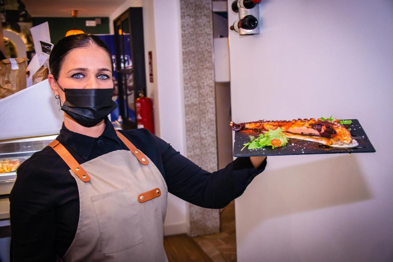 Novo Apartahotel & Restaurante 라스카베자스드산유안 외부 사진